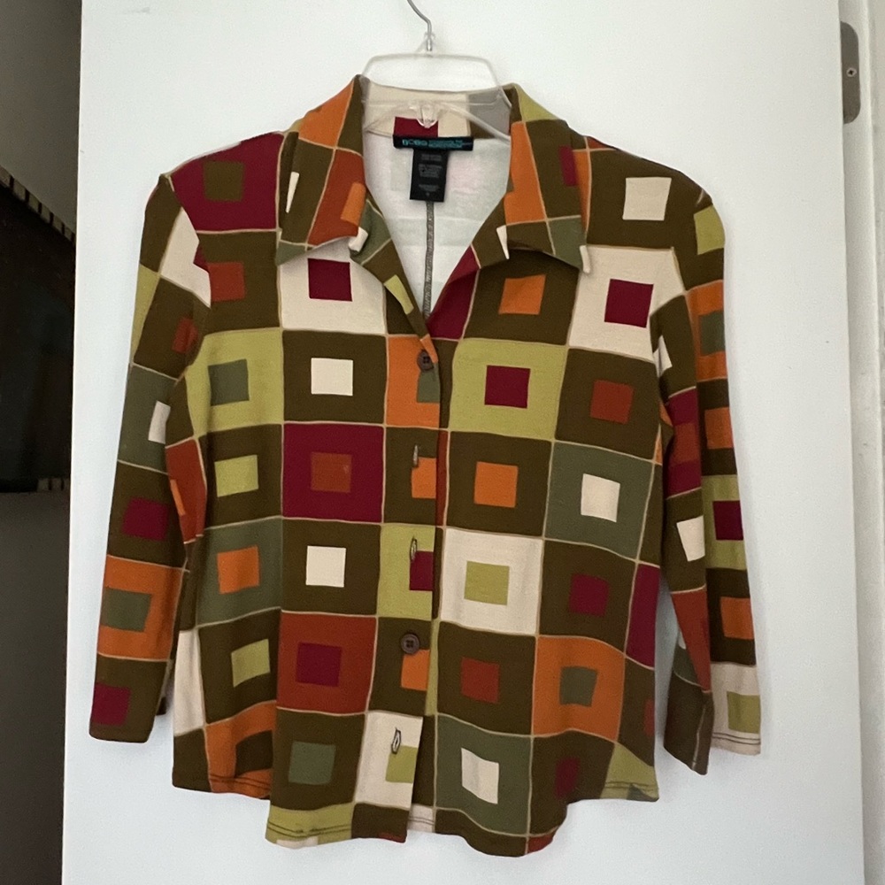 BCBG for Nordstrom button-down blouse with three-quarter sleeves.